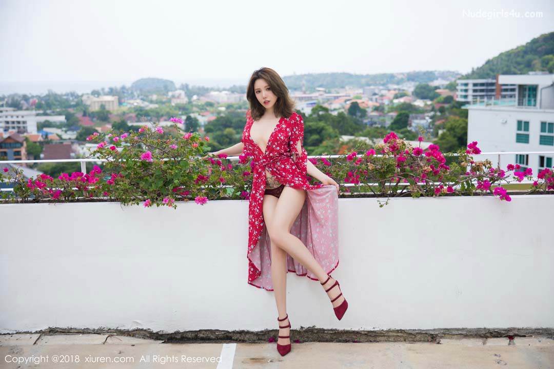 XiuRen No.1284 黄楽然 (Huang Le Ran)